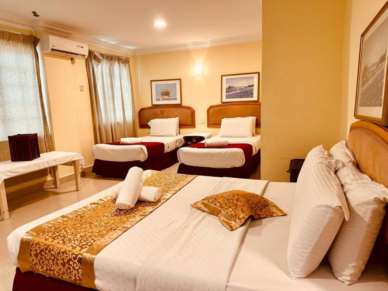 Carlton Hotel Seremban - Next To Terminal Bus Station Habitación foto
